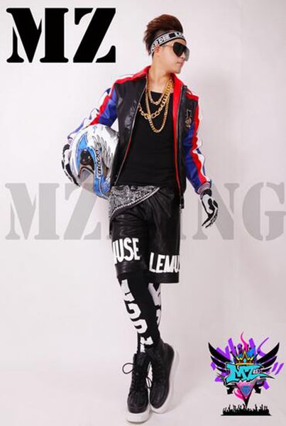 male singer clubs in europe and the runway looks red, white and blue stars hip-hop leather coat costumes. s - 6 xl, Black;red
male singer clubs in europe and the runway looks red, white and blue stars hip-hop leather coat costumes. s - 6 xl, Black;red