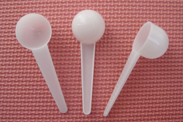 plastic scoop 7.5 g gram 15ml pp spoon measuring tool for liquid medical milk powder - 100pcs/lot op980
plastic scoop 7.5 g gram 15ml pp spoon measuring tool for liquid medical milk powder - 100pcs/lot op980
