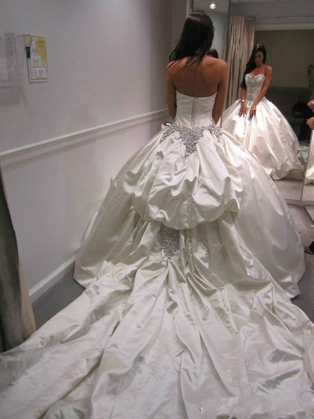gorgeous wedding dresses ball gown sweetheat bead pleated ruffles satin princess bridal gowns lace up back custom made, White
gorgeous wedding dresses ball gown sweetheat bead pleated ruffles satin princess bridal gowns lace up back custom made, White