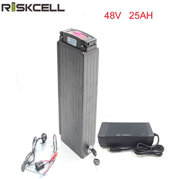 rear rack 48v 1000w electric bike battery 48v 25ah lithium ion battery pack fit bafang 8fun motor with led tail lamp+charger+bms
rear rack 48v 1000w electric bike battery 48v 25ah lithium ion battery pack fit bafang 8fun motor with led tail lamp+charger+bms