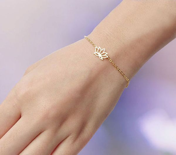 5pcs small plant lotus flower bracelets lotos leaf petal bracelets yoga charm chain jewelry for weddings, Golden;silver
5pcs small plant lotus flower bracelets lotos leaf petal bracelets yoga charm chain jewelry for weddings, Golden;silver