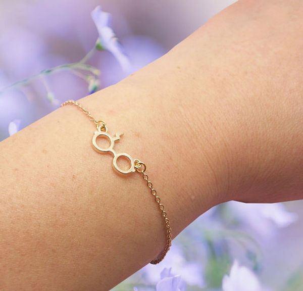 10pcs- b027 cute potter scar glasses bracelet movie potter symbol eyeglasses bracelets lightning glasses bracelet, Golden;silver
10pcs- b027 cute potter scar glasses bracelet movie potter symbol eyeglasses bracelets lightning glasses bracelet, Golden;silver