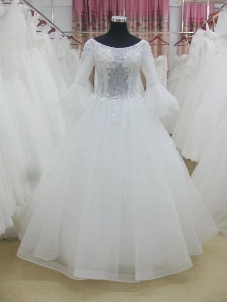 2019 winter plus size wedding dresses ball gown scoop neck lace see through bodice sequin beadings bridal dress flare sleeves, White
2019 winter plus size wedding dresses ball gown scoop neck lace see through bodice sequin beadings bridal dress flare sleeves, White