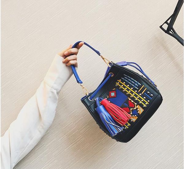 women's bags. pu. small. mini. bucket bag. new pattern. tassels. fashion. handbag. bump color.cross body.shoulder bags.totes
women's bags. pu. small. mini. bucket bag. new pattern. tassels. fashion. handbag. bump color.cross body.shoulder bags.totes