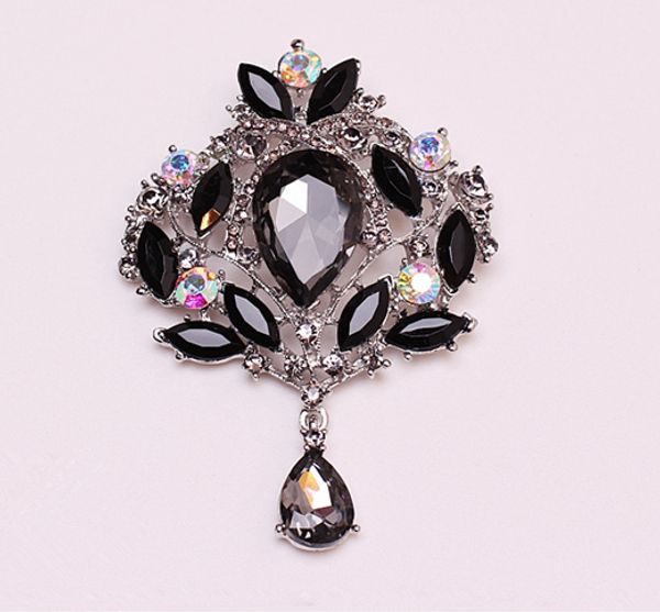 4 inch rhodium silver tone vintage look large grey crystal diamante drop bridal brooch, Gray
4 inch rhodium silver tone vintage look large grey crystal diamante drop bridal brooch, Gray