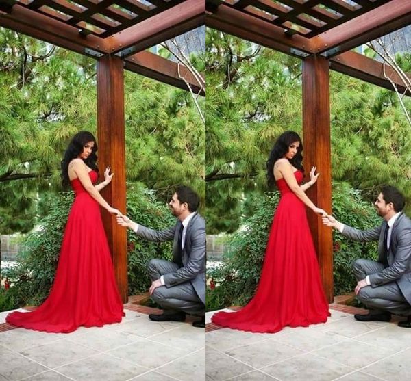 elegant red long chiffon evening gown arabic dubai women prom dresses a line sweep train vestido de festa formal party gowns, Black;red
elegant red long chiffon evening gown arabic dubai women prom dresses a line sweep train vestido de festa formal party gowns, Black;red