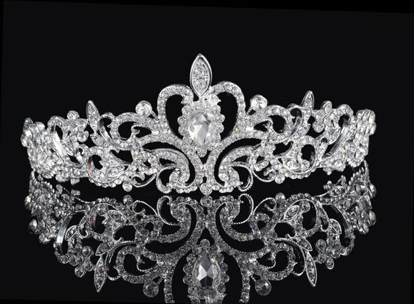 Tiaras e Acessórios de cabelo bridalworld