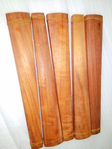 acoustic violin parts 5 pcs rose wood fiddle fingerboard 4/4
acoustic violin parts 5 pcs rose wood fiddle fingerboard 4/4