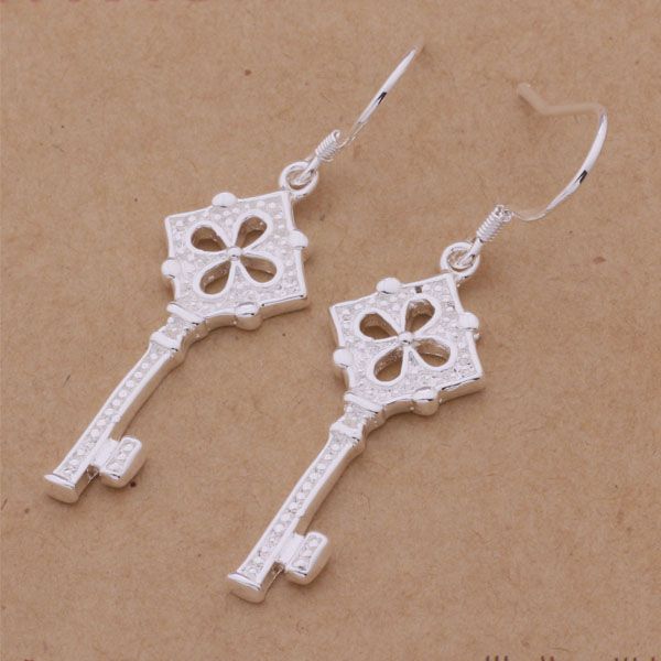 fashion (jewelry manufacturer) 40 pcs a lot flowers key earrings 925 sterling silver jewelry factory fashion shine earrings
fashion (jewelry manufacturer) 40 pcs a lot flowers key earrings 925 sterling silver jewelry factory fashion shine earrings