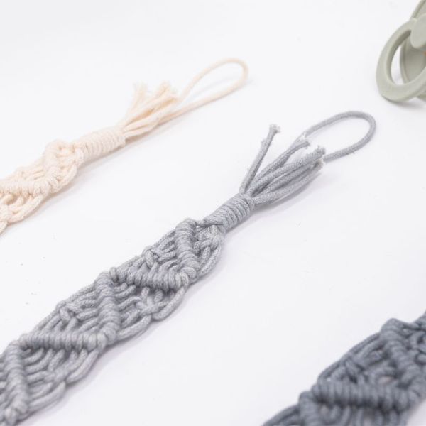 vintage simple crochet pacifier clip baby cotton tassel pacifier chain for newborn teething soother chew toy dummy clips
vintage simple crochet pacifier clip baby cotton tassel pacifier chain for newborn teething soother chew toy dummy clips