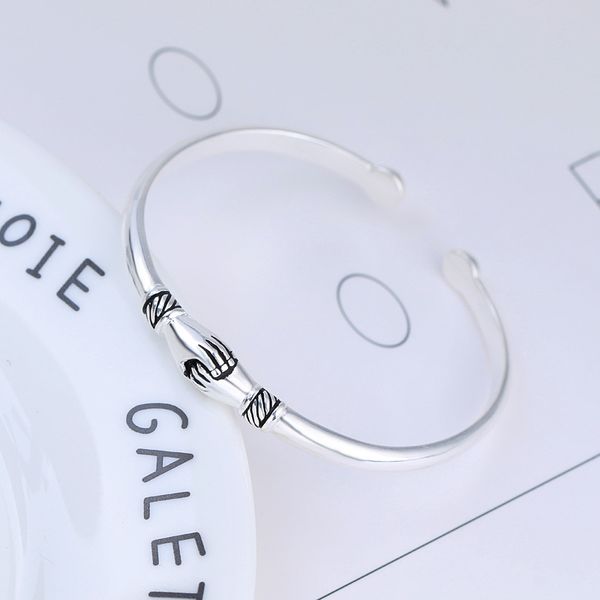 personality new art 925 sterling silver jewelry female simple bar shake hands high-quality popular open bracelet, Black
personality new art 925 sterling silver jewelry female simple bar shake hands high-quality popular open bracelet, Black