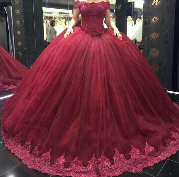 modern maroon boat neck quinceanera dresses with short sleeves corset lace appliques puffy prom reception gowns elegant sweet 16 dresses, Blue;red
modern maroon boat neck quinceanera dresses with short sleeves corset lace appliques puffy prom reception gowns elegant sweet 16 dresses, Blue;red