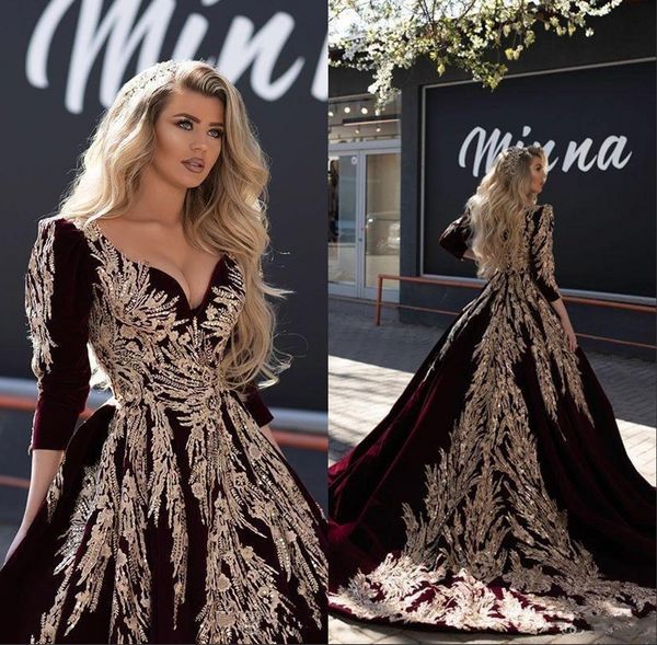 2020 princess gold appliqued wedding dresses 1/2 sleeve sweetheart neck burgundy velvet bridal gown robe de mariee, White
2020 princess gold appliqued wedding dresses 1/2 sleeve sweetheart neck burgundy velvet bridal gown robe de mariee, White