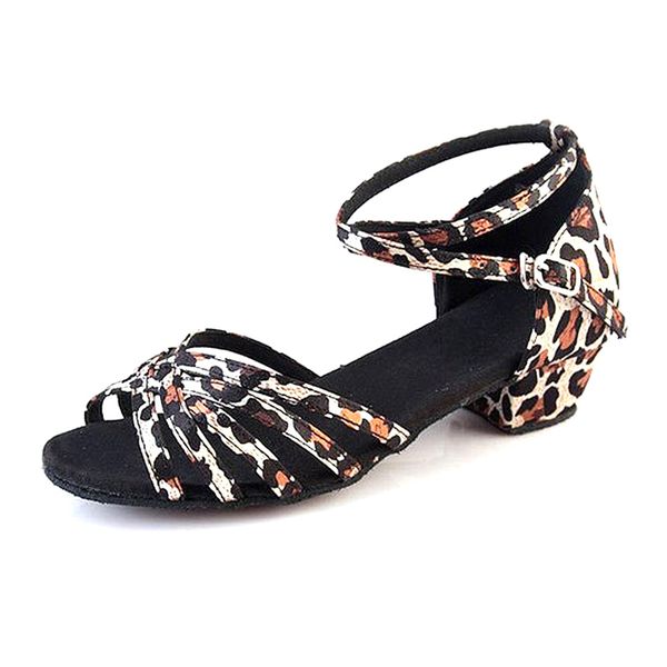 new arrival wholesale girls children/child/kids ballroom tango salsa latin dance shoes low heel shoes
new arrival wholesale girls children/child/kids ballroom tango salsa latin dance shoes low heel shoes