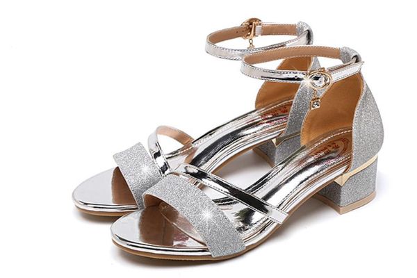 2019 women's sandals in summer with new style middle heel coarse heel @121, Black
2019 women's sandals in summer with new style middle heel coarse heel @121, Black