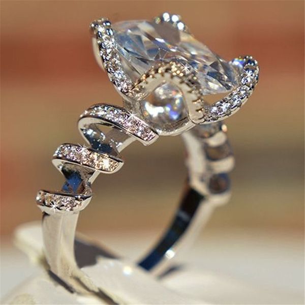 luxury white princess cut stone ring for women fashion silver color large square cubic zirconia ring engagement jewelry, Slivery;golden
luxury white princess cut stone ring for women fashion silver color large square cubic zirconia ring engagement jewelry, Slivery;golden