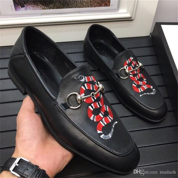 18ss 2020 men платья обувь плюс размер 38-45 men бизнес плоских ботинок 2 цвета дышащего low top men формального офис обувь yyyy1, Black
18ss 2020 men платья обувь плюс размер 38-45 men бизнес плоских ботинок 2 цвета дышащего low top men формального офис обувь yyyy1, Black