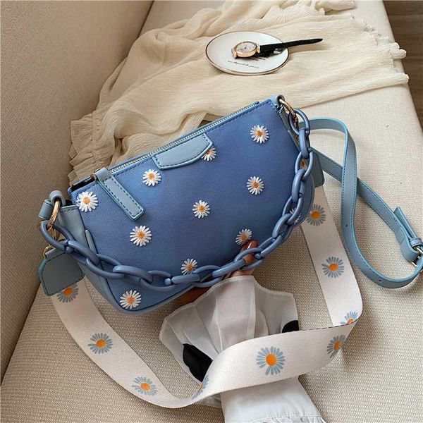 burminsa summer wide strap daisy shoulder bags for women chain design embroidered flower girls crossbody bags 2020
burminsa summer wide strap daisy shoulder bags for women chain design embroidered flower girls crossbody bags 2020