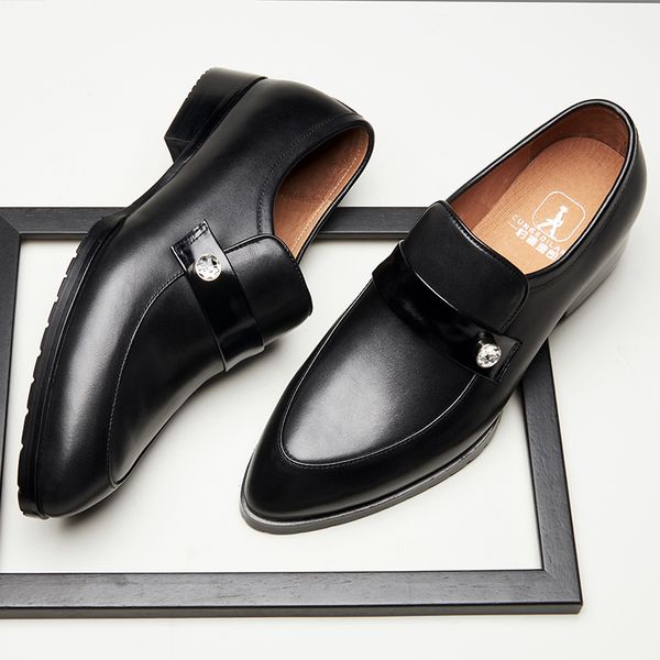 new mens pointed toe slip-on middle heels fashion oxford shoes white brown black wedding dress shoes man
new mens pointed toe slip-on middle heels fashion oxford shoes white brown black wedding dress shoes man