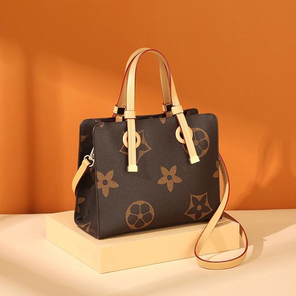 ladies shoulder bag ladies chest bag girls handbags presbyopia wallet messenger bag designer handbags advanced pvc wholesale
ladies shoulder bag ladies chest bag girls handbags presbyopia wallet messenger bag designer handbags advanced pvc wholesale