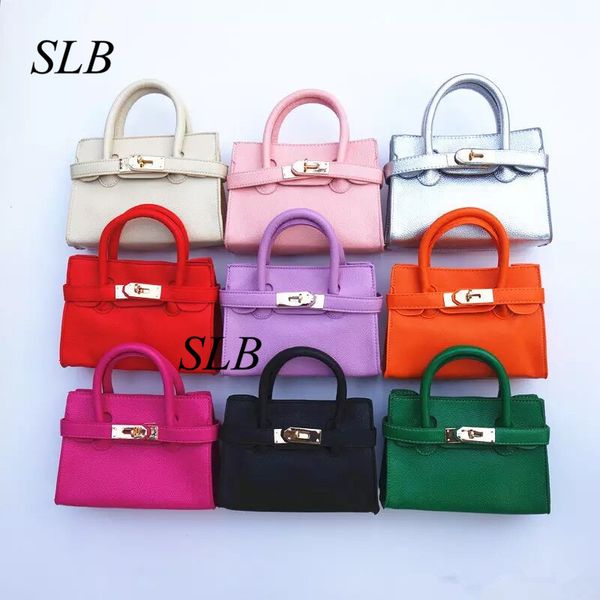 2018 Kids Bag New Lock Bags Children's Handbags Kids Totes Girls Mini Bags Little Baby Toddler Girl Gift Handbags
2018 Kids Bag New Lock Bags Children's Handbags Kids Totes Girls Mini Bags Little Baby Toddler Girl Gift Handbags