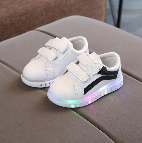 2020 new child sport shoes spring luminous fashion breathable kids boys net shoes girls sneakers with light running, Black
2020 new child sport shoes spring luminous fashion breathable kids boys net shoes girls sneakers with light running, Black