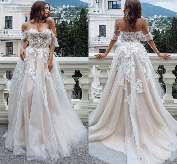 country bohemian lace wedding dresses 2020 off the shoulder tulle appliques a line backless garden bride wedding robe de soriee bc2949, White
country bohemian lace wedding dresses 2020 off the shoulder tulle appliques a line backless garden bride wedding robe de soriee bc2949, White