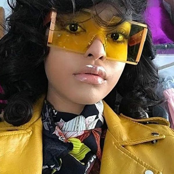 fashion oversized square rimless sunglasses women brand flat big sun glasses female one piece travel gafa de sol, White;black
fashion oversized square rimless sunglasses women brand flat big sun glasses female one piece travel gafa de sol, White;black