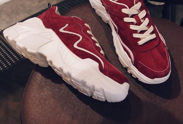 wholesale women luxury shoes,brand trainer, design sneaker,have many clolors, fast delivery by dhl,made by original lamb skin, Black
wholesale women luxury shoes,brand trainer, design sneaker,have many clolors, fast delivery by dhl,made by original lamb skin, Black