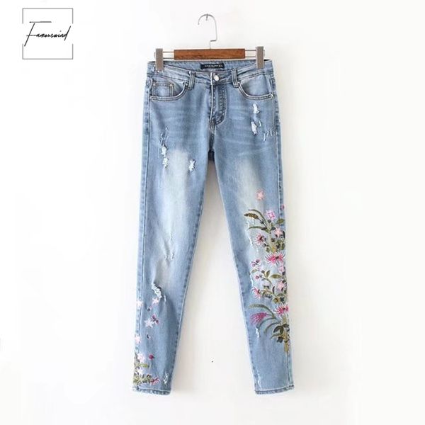 jeans fashion chen, chrysanthemum 1628, europe and america fashion wind, 60 embroidered 0606 drop shipping good quality, Blue
jeans fashion chen, chrysanthemum 1628, europe and america fashion wind, 60 embroidered 0606 drop shipping good quality, Blue
