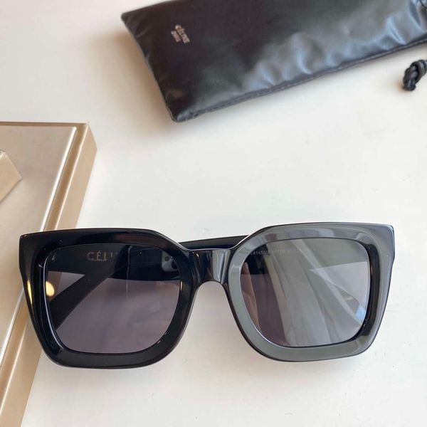 mens woman sunglasses brand man womens sunglasses style cl41450 sunglasses uv400 5 colors highly quality with box, White;black
mens woman sunglasses brand man womens sunglasses style cl41450 sunglasses uv400 5 colors highly quality with box, White;black