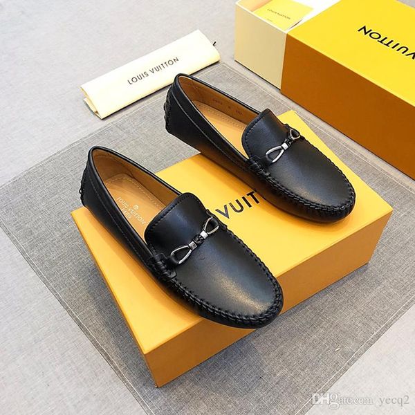 Sapatos clássicos yecq9
Sapatos clássicos yecq9