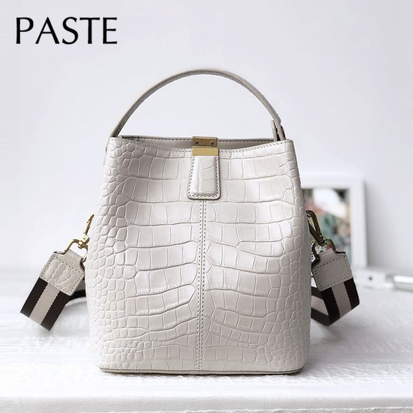 elegant chic handbag crocodile pattern cowhide leather women's bucket shoulder bag 2 strap ladies crossbody bag dropshiping
elegant chic handbag crocodile pattern cowhide leather women's bucket shoulder bag 2 strap ladies crossbody bag dropshiping