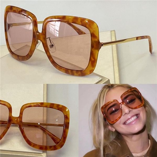 new fashion designer ladies sunglasses 0402 square frame avant-garde catwalk summer style uv 400 protective glasses with box, White;black
new fashion designer ladies sunglasses 0402 square frame avant-garde catwalk summer style uv 400 protective glasses with box, White;black