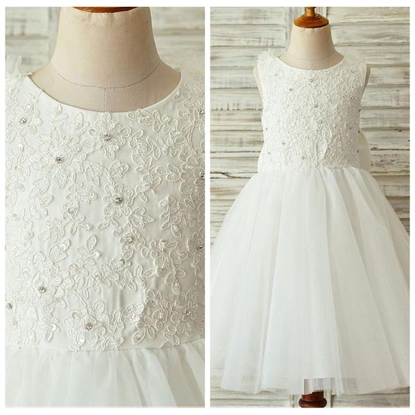 lace appliques a-line flower girls dresses beading short criss cross back princess birthday party gowns simple 2019 communion party gowns, White;blue
lace appliques a-line flower girls dresses beading short criss cross back princess birthday party gowns simple 2019 communion party gowns, White;blue