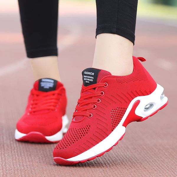 solid outdoor women running sneakers sport footwear fitness breathable running shoes for female 2020 jogging walking sneakers
solid outdoor women running sneakers sport footwear fitness breathable running shoes for female 2020 jogging walking sneakers