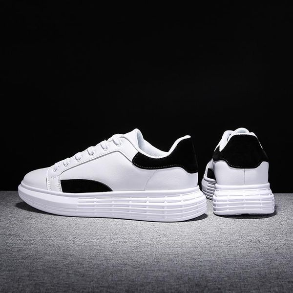 with socks ale fashion luxury men women running shoes black white breathable sport sneakers mens trainer designer casual shoes, White;red
with socks ale fashion luxury men women running shoes black white breathable sport sneakers mens trainer designer casual shoes, White;red