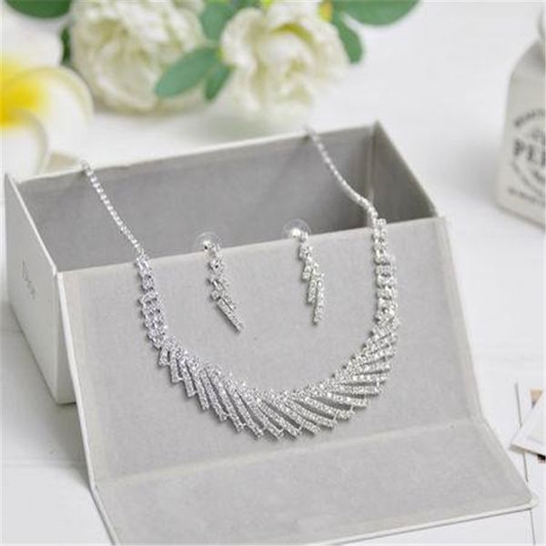 silver tone crystal tennis choker necklace set earrings factory price wedding bridal bridesmaid african jewelry sets
silver tone crystal tennis choker necklace set earrings factory price wedding bridal bridesmaid african jewelry sets