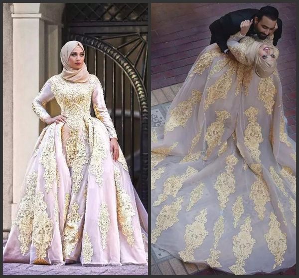 muslim 2019 lace wedding dresses with detachable train bridal gowns with gold appliqued blush pink tulle long sleeves country wedding dress, White
muslim 2019 lace wedding dresses with detachable train bridal gowns with gold appliqued blush pink tulle long sleeves country wedding dress, White