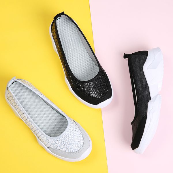 chaussure homme sport sneakers women tennis shoes basket femme outdoor lightweight sport shoes tenis feminino female footwear
chaussure homme sport sneakers women tennis shoes basket femme outdoor lightweight sport shoes tenis feminino female footwear