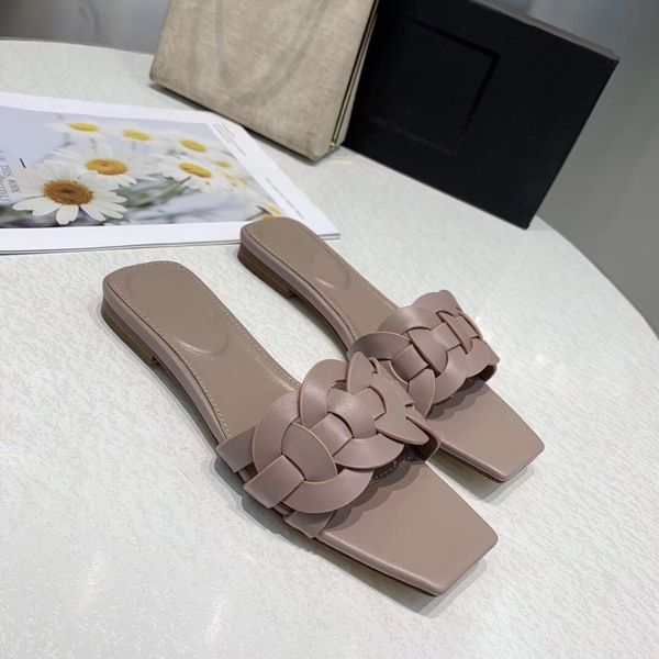 women textured luxury sandals fashion summer classics shoes flats beach sandals solid color rivet //cfy2002272, Black
women textured luxury sandals fashion summer classics shoes flats beach sandals solid color rivet //cfy2002272, Black