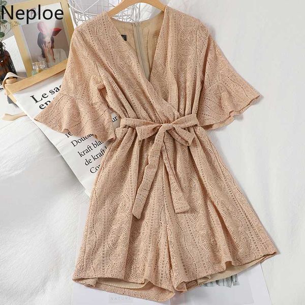 neploe women lace playsuits flare short sleeve v-neck rompers 2020 summer korean sashes slim waist bodysuits 2020 new 4b048, Black;white
neploe women lace playsuits flare short sleeve v-neck rompers 2020 summer korean sashes slim waist bodysuits 2020 new 4b048, Black;white