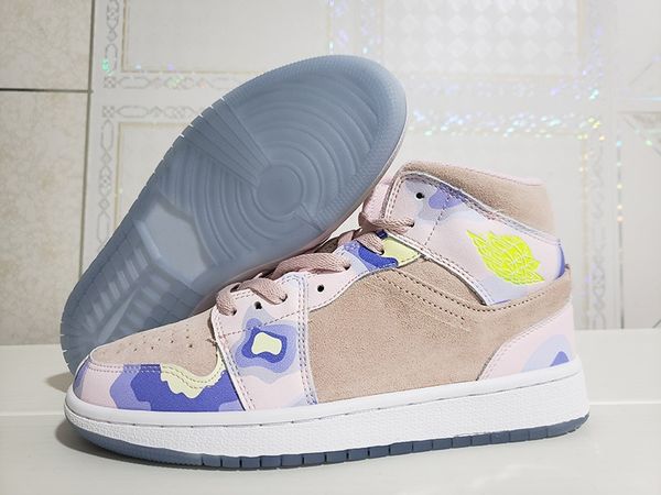 new 1 mid se wmns p(her)spective women basketball shoes good quality sports sneaker washed coral light whistle ladies trainers
new 1 mid se wmns p(her)spective women basketball shoes good quality sports sneaker washed coral light whistle ladies trainers