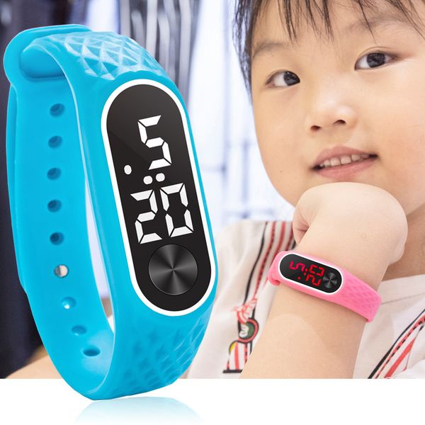 childrens watches kids led digital sport watch for boys girls men women bracelet electronic silicone watch relogio infantil, Slivery;brown
childrens watches kids led digital sport watch for boys girls men women bracelet electronic silicone watch relogio infantil, Slivery;brown