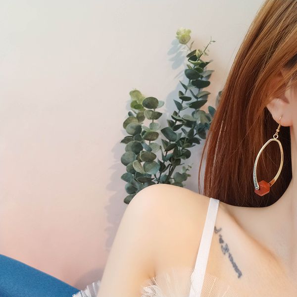 2019 new european american retro geometric wood earrings personalized fashion long pendant earrings women wedding party jewelry, Silver
2019 new european american retro geometric wood earrings personalized fashion long pendant earrings women wedding party jewelry, Silver
