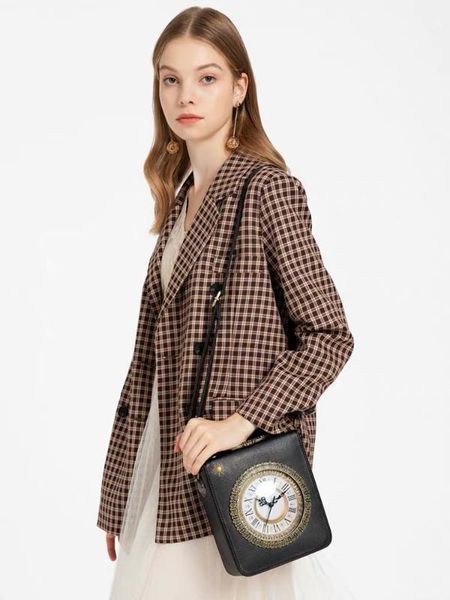 ameiliyar real clock shoulder bag stylish alarm package retro european vintage women leather handbag messenger bags
ameiliyar real clock shoulder bag stylish alarm package retro european vintage women leather handbag messenger bags