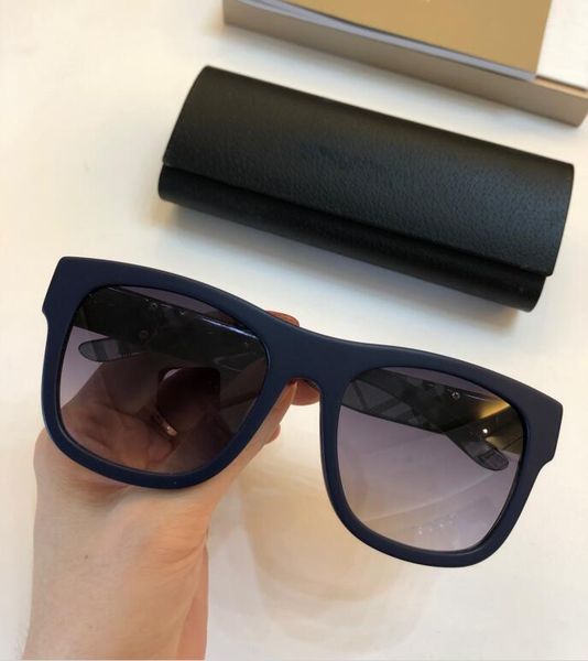 sunglasses for men and women designer summer style 4065 anti-ultraviolet retro plate square full frame fashion random box, White;black
sunglasses for men and women designer summer style 4065 anti-ultraviolet retro plate square full frame fashion random box, White;black