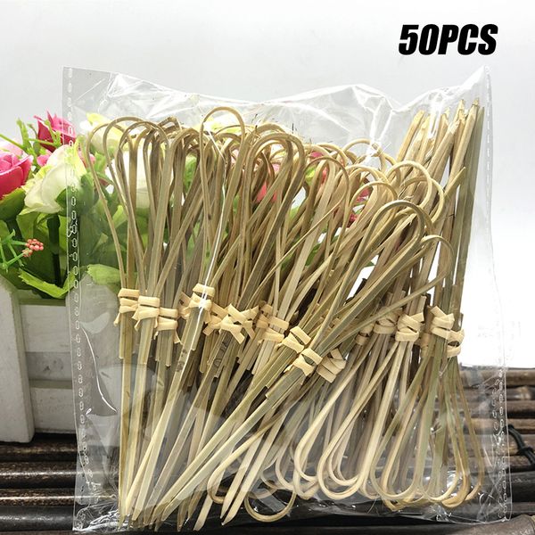 50pcs 12см фрукты палочки одноразовые бамбуковую палку с витой end ножницы форма для барбекю закуска сэндвич fruit food палочке
50pcs 12см фрукты палочки одноразовые бамбуковую палку с витой end ножницы форма для барбекю закуска сэндвич fruit food палочке