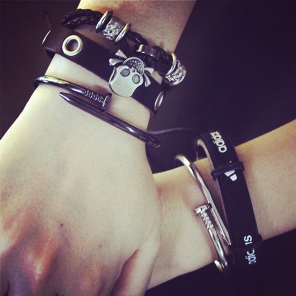 nice new model fashion simple iady bracelet rose gold special designer wristband triangle alloy dress bracelet drop shipping, Golden;silver
nice new model fashion simple iady bracelet rose gold special designer wristband triangle alloy dress bracelet drop shipping, Golden;silver