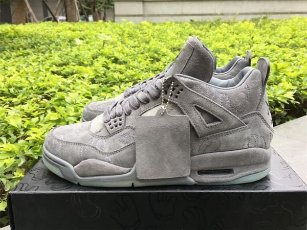 2020 release air authentic 4 kaws cool grey suede xx glow in the dark 4s men basketball shoes trainers sneakeres sports with original box
2020 release air authentic 4 kaws cool grey suede xx glow in the dark 4s men basketball shoes trainers sneakeres sports with original box
